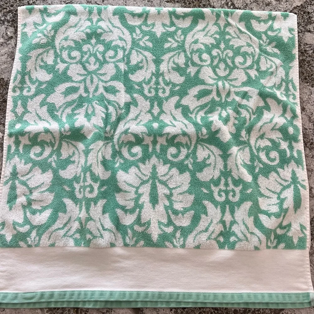 Pottery Barn Towels